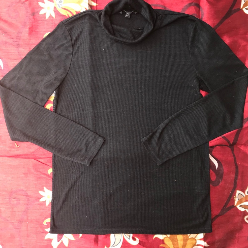 Plus Size. Knit Turtleneck Top.